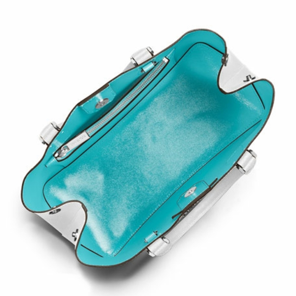 NWT Michael Kors Greenwich white/aqua Large Tote - Picture 5 of 5